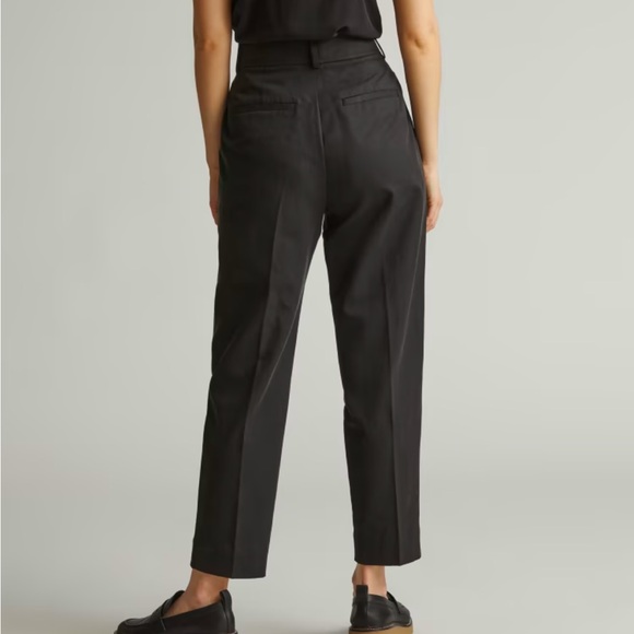Everlane The Draper Tapered Pant in Buttersmooth - Picture 3 of 3
